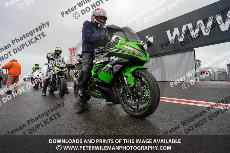 donington no limits trackday;donington park photographs;donington trackday photographs;estoril;event digital images;motorbikes;no limits;no limits trackdays;peter wileman photography;portugal;trackday;trackday digital images;trackday photos